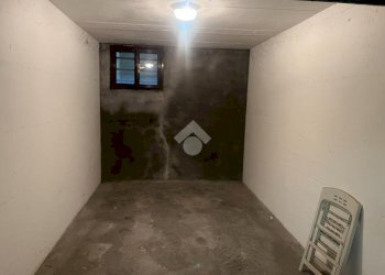 Box Via G. Gambigliani Zoccoli, Modena (zona Baggiovara) - foto 2