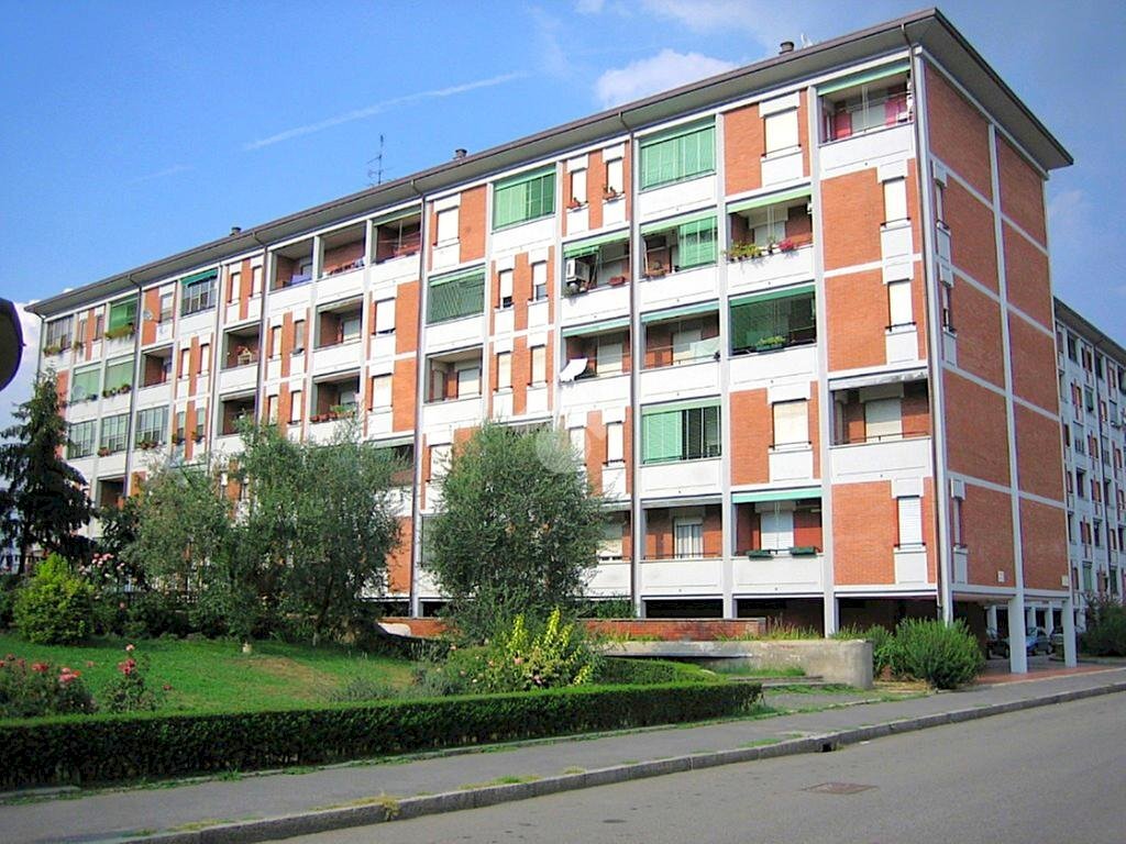 Trilocale Via longarone, Milano (zona Quarto Oggiaro) - foto 1