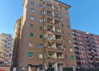 Trilocale Via Vincenzo Giordano Orsini, Milano (zona Bande Nere) - foto 1