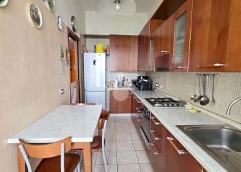 Three-room apartment Via Vincenzo Giordano Orsini, Milano (neighborhood Bande Nere) - photo 13