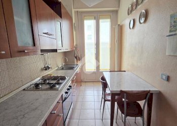 Three-room apartment Via Vincenzo Giordano Orsini, Milano (neighborhood Bande Nere) - photo 14
