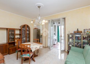 Trilocale Via Gottardo, Torino (zona Rebaudengo) - foto 2