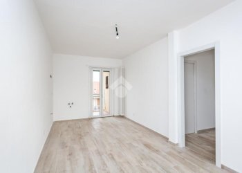 Attic Via Viverone, Torino (neighborhood Parella) - photo 6