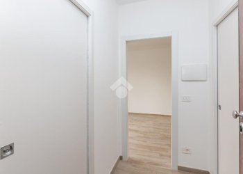 Attic Via Viverone, Torino (neighborhood Parella) - photo 10