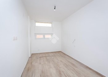 Attic Via Viverone, Torino (neighborhood Parella) - photo 12