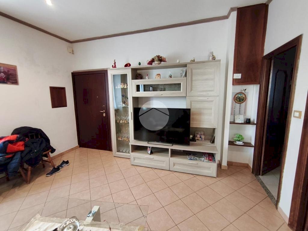 Four-room apartment Via Germano jori, Genova (neighborhood Certosa) - photo 1