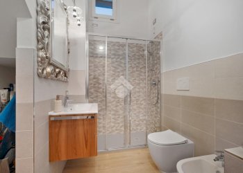 Three-room apartment Via Emilia Est, Parma (neighborhood San Lazzaro) - photo 7