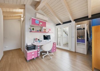 Three-room apartment Via Emilia Est, Parma (neighborhood San Lazzaro) - photo 15