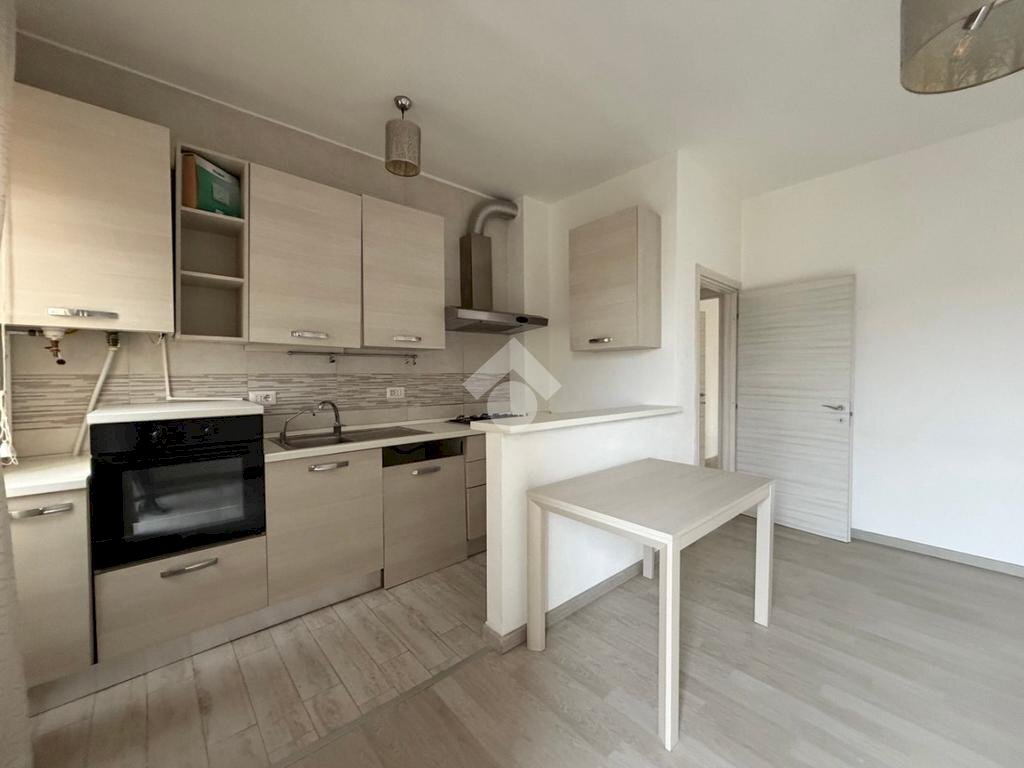 Three-room apartment Via Uberto Da Bussero, Bussero - photo 1