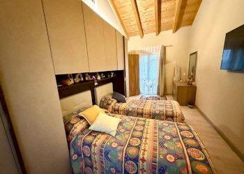 Foto 17 - Villa a Schiera Casal Cermelli - foto 17