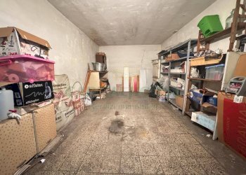 Foto 2 - Box Viale Lincoln, Caserta - photo 2