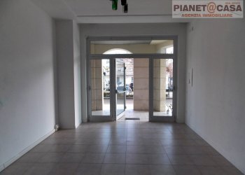 Foto 1 - Commercial Premises Via Salaria, Spinetoli - photo 1