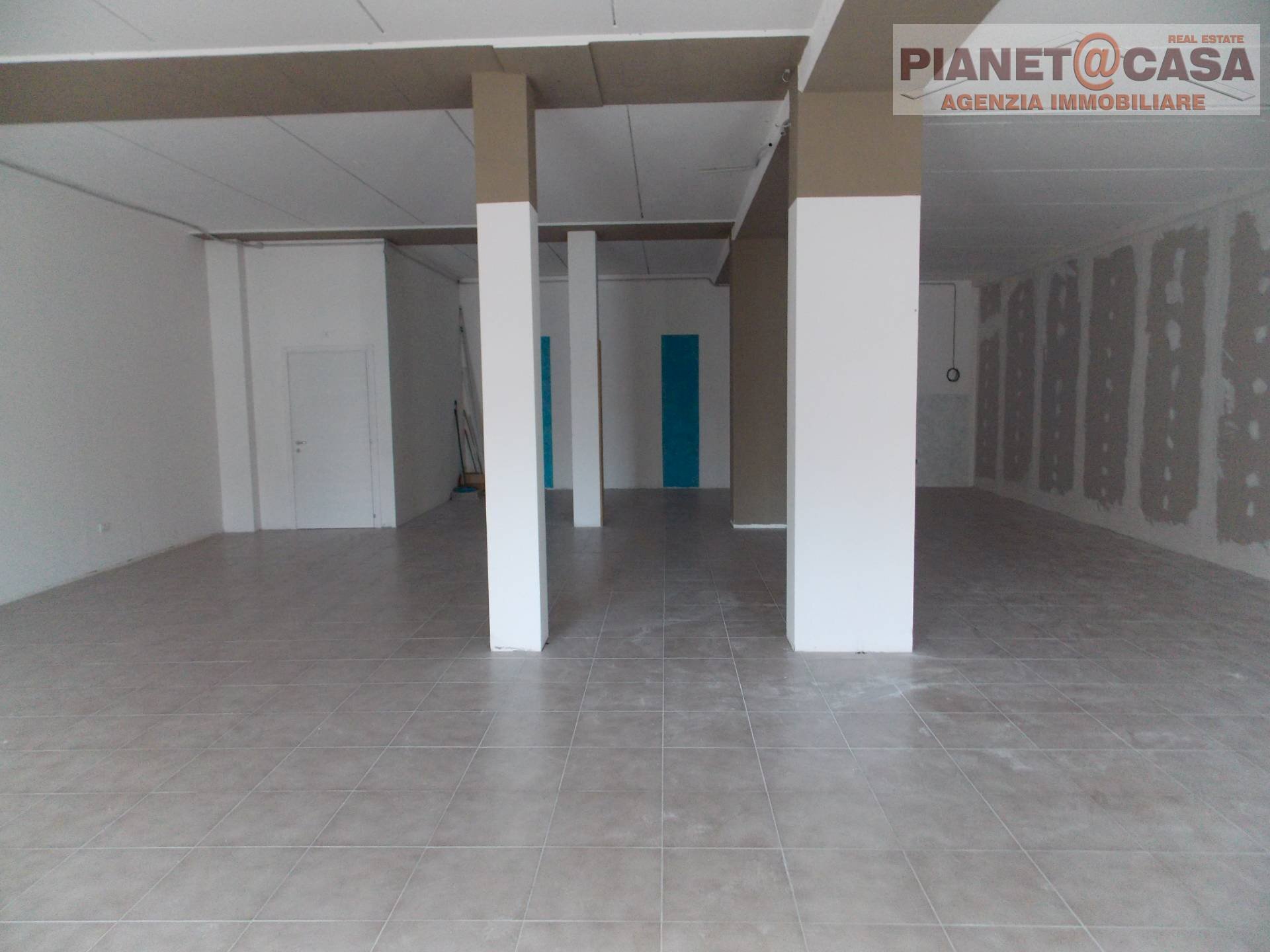 Foto 3 - Commercial Premises Via Bulmetti, Spinetoli - photo 3