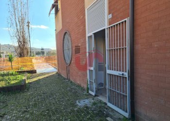 Foto 1 - Office Via Lungo Sabato Riccardo Bacchelli
30, Benevento - photo 1