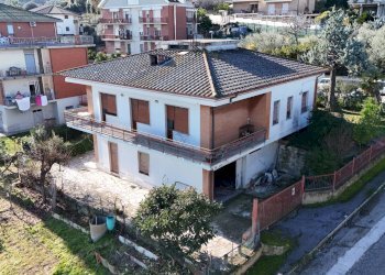 Foto 1 - Villa Via Santa Maria Goretti
 
22, San Benedetto del Tronto - photo 1