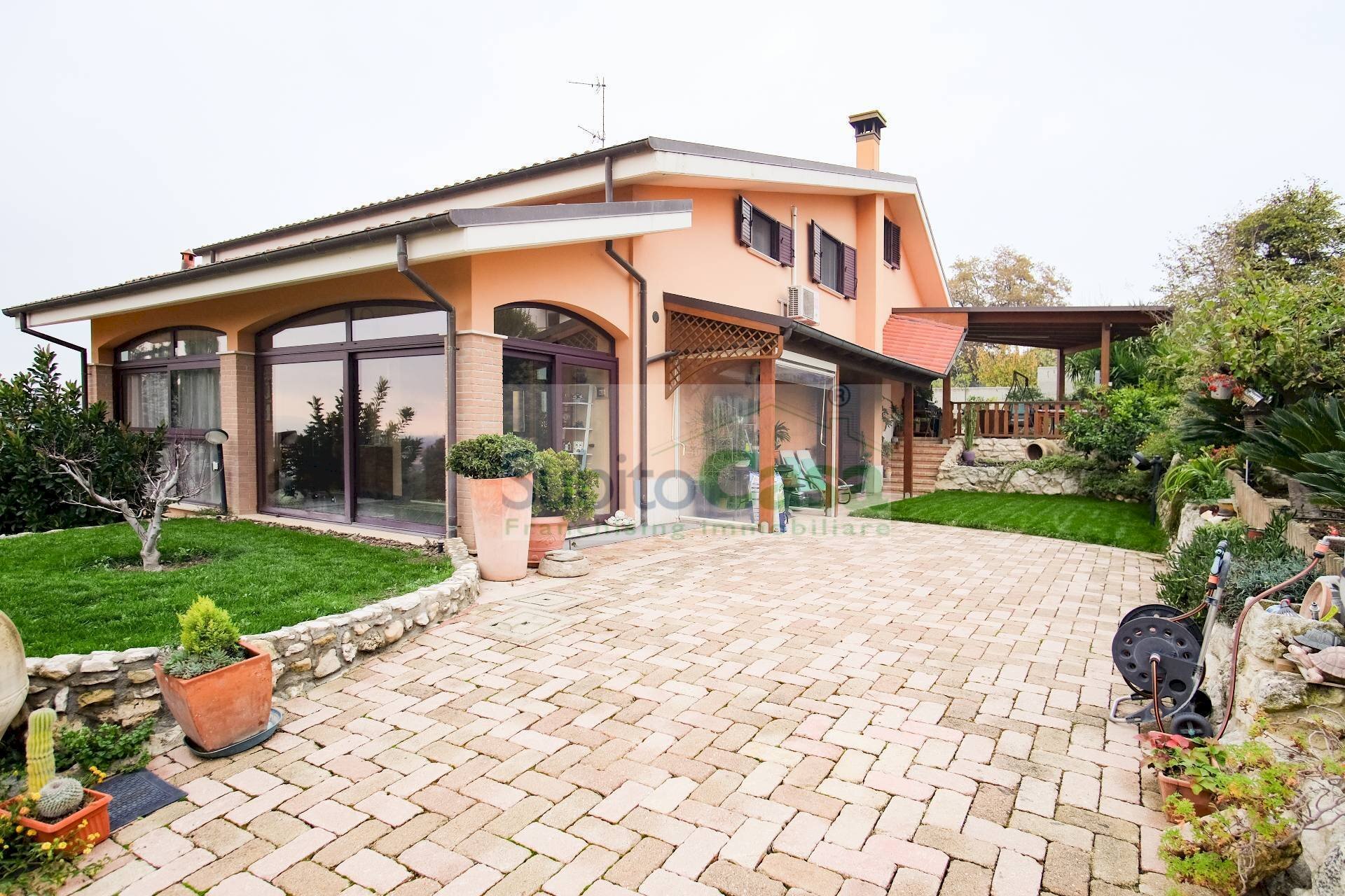 Foto 1 - Villa Via Luigi De Crecchio, Chieti - foto 1