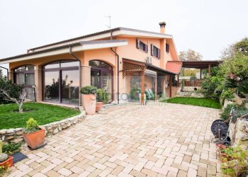 Foto 1 - Villa Via Luigi De Crecchio, Chieti - foto 1