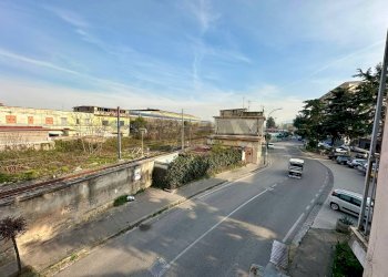 Edificio all\'aperto - Casa semi indipendente via Cesare Battisti
 
10, Casoria - foto 12