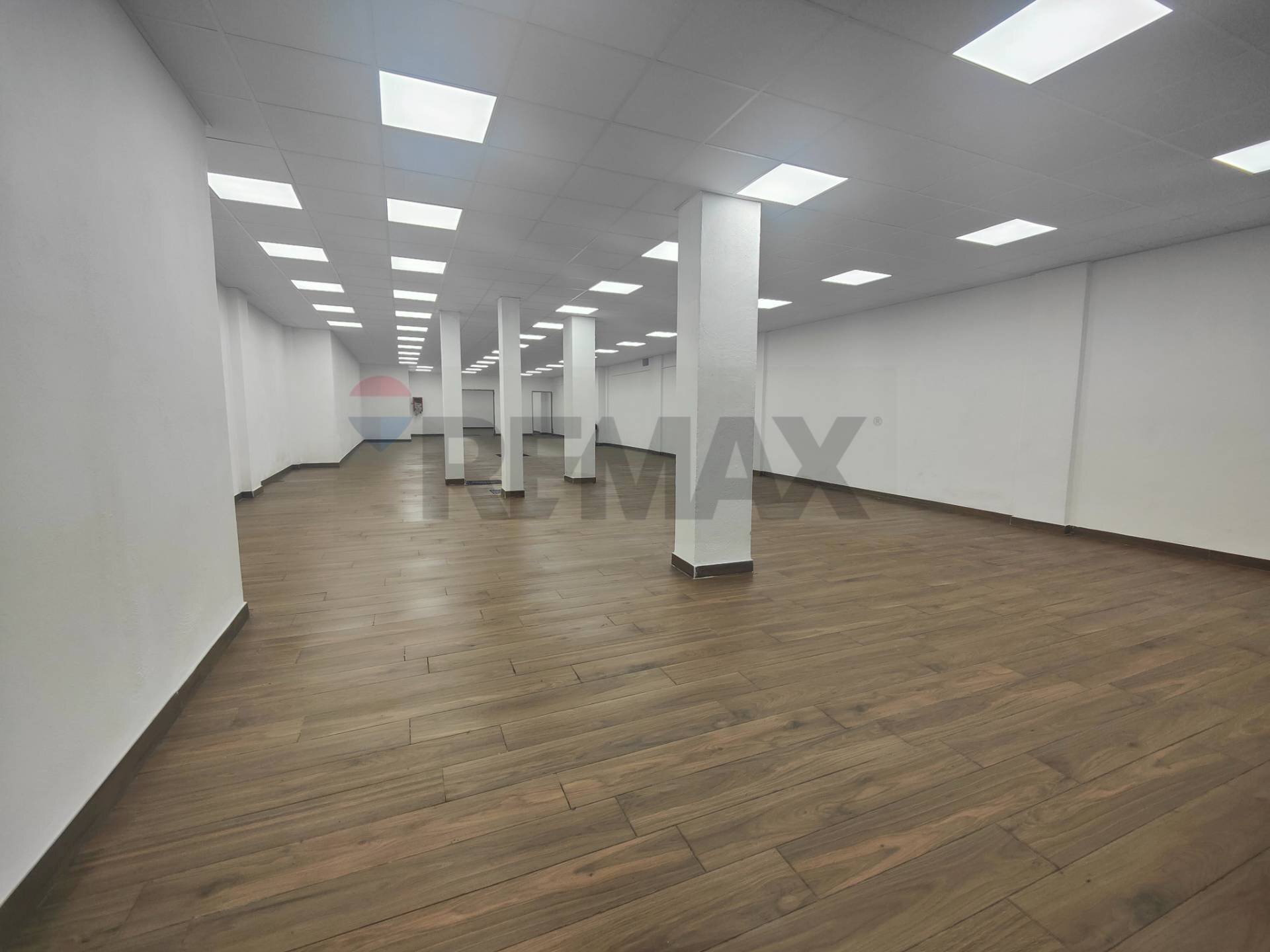 Stanza vuota - Negozio via Giustino Fortunato
 
47, Casoria - foto 3