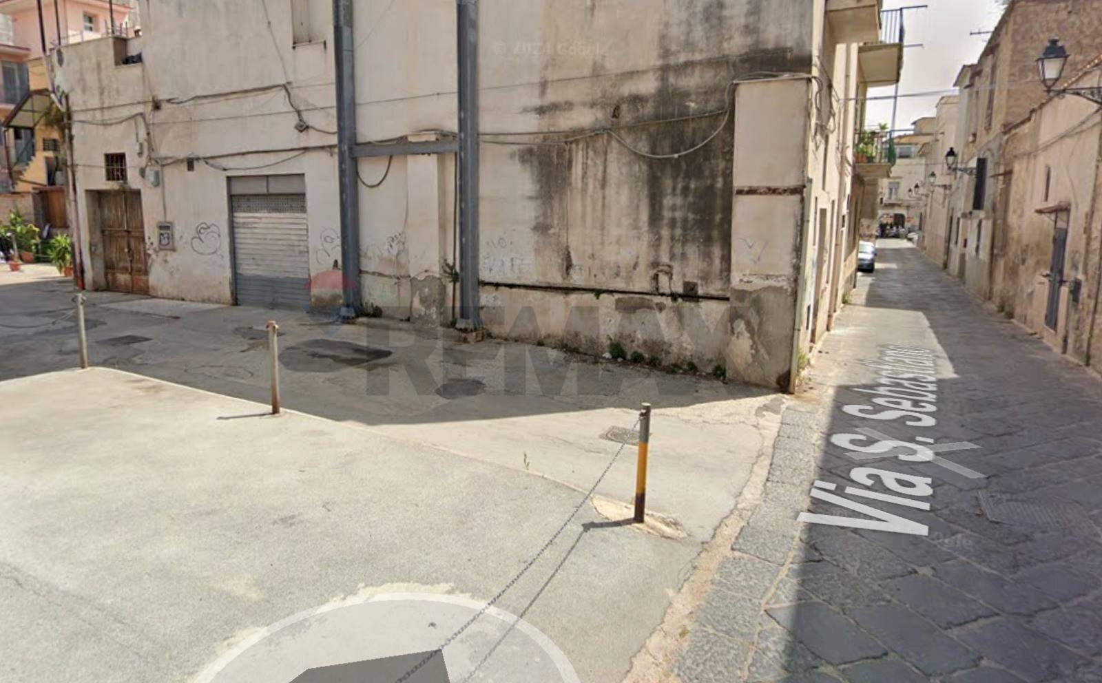 Edificio all\'aperto - Locale Commerciale Casoria - foto 2