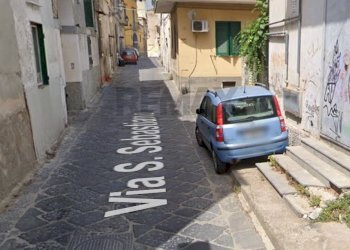 Edificio all\'aperto - Locale Commerciale Casoria - foto 1