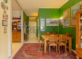 Sala da pranzo - Trilocale Via Bari
 
27, Bari - foto 1