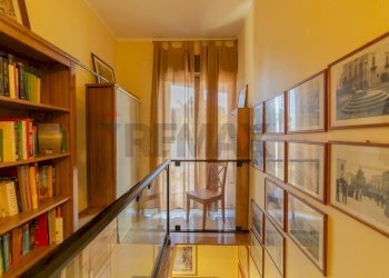 Ricezione / Lobby - Trilocale Via Bari
 
27, Bari - foto 6