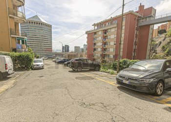 Edificio all\'aperto - Appartamento Via Barbareschi
 
201, Genova - foto 34