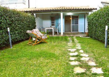 Giardino - Bilocale litoranea
 
snc, Montalto di Castro - foto 6