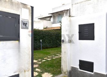 Giardino - Bilocale litoranea
 
snc, Montalto di Castro - foto 46