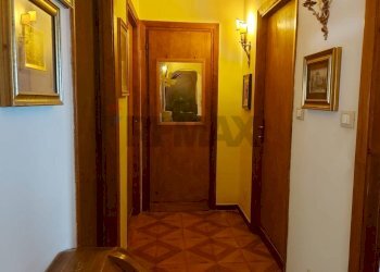 Hall / corridoio - Quadrilocale Via di Valle Melaina
 
157, Roma - foto 17