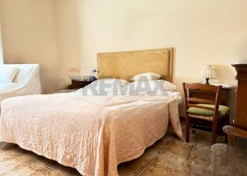 Camera / camera da letto - Quadrilocale Via di Valle Melaina
 
157, Roma - foto 22