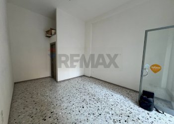 Stanza vuota - Locale Commerciale via Publio Sizio, Nocera Inferiore - foto 19