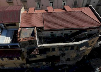 Edificio all\'aperto - Four-room apartment Piazza Zanardelli, Nocera Inferiore - photo 4