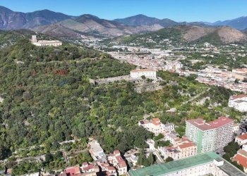 Vista delle montagne - Four-room apartment Piazza Zanardelli, Nocera Inferiore - photo 7