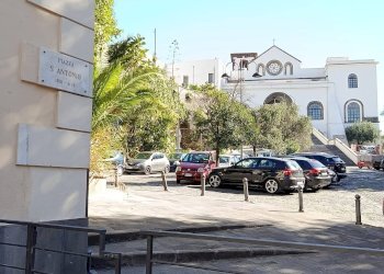 Edificio all\'aperto - Locale Commerciale VIA LARGO SANT'ANTONIO
 
8, Nocera Inferiore - foto 3