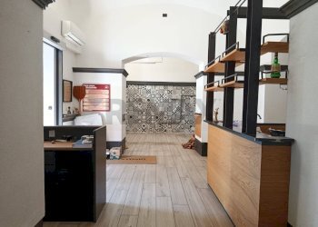 Hall / corridoio - Locale Commerciale VIA LARGO SANT'ANTONIO
 
8, Nocera Inferiore - foto 14