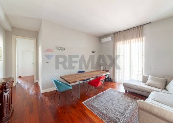 Sala da pranzo - Apartment Piazza Diaz, Nocera Inferiore - photo 6