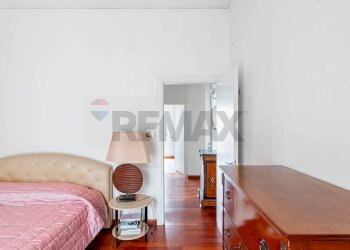 Camera / camera da letto - Apartment Piazza Diaz, Nocera Inferiore - photo 23