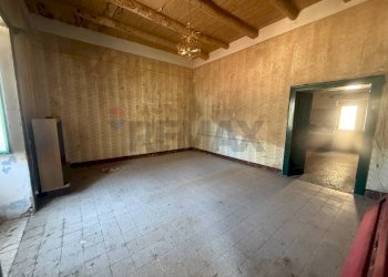 Stanza vuota - Semi-detached house XXIV Maggio, Corbara - photo 6