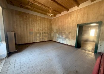 Stanza vuota - Semi-detached house XXIV Maggio, Corbara - photo 8