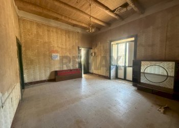 Ricezione / Lobby - Semi-detached house XXIV Maggio, Corbara - photo 9