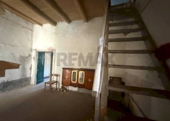 Scale - Semi-detached house XXIV Maggio, Corbara - photo 25