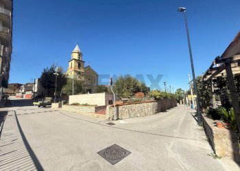 Edificio all\'aperto - Semi-detached house XXIV Maggio, Corbara - photo 38