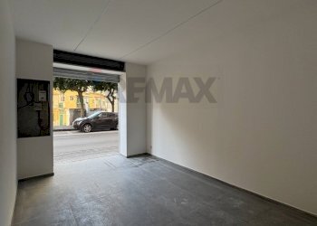 Stanza vuota - Locale Commerciale via Eugenio Siciliano
 
8, Nocera Inferiore - foto 19