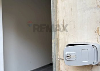 Dettagli - Locale Commerciale via Eugenio Siciliano
 
8, Nocera Inferiore - foto 20