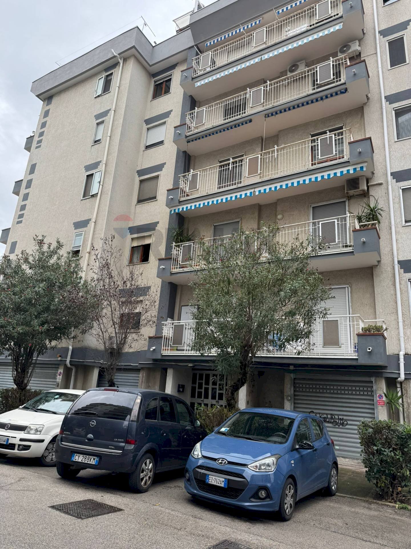 Edificio all\'aperto - Trilocale Via Claudio Guerdile, Salerno - foto 3