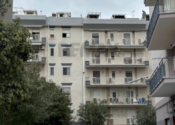 Edificio all\'aperto - Three-room apartment Via Claudio Guerdile, Salerno - photo 13