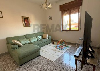 Soggiorno - Three-room apartment Via Risorgimento, Pagani - photo 9
