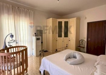 Camera / camera da letto - Three-room apartment Via Risorgimento, Pagani - photo 16